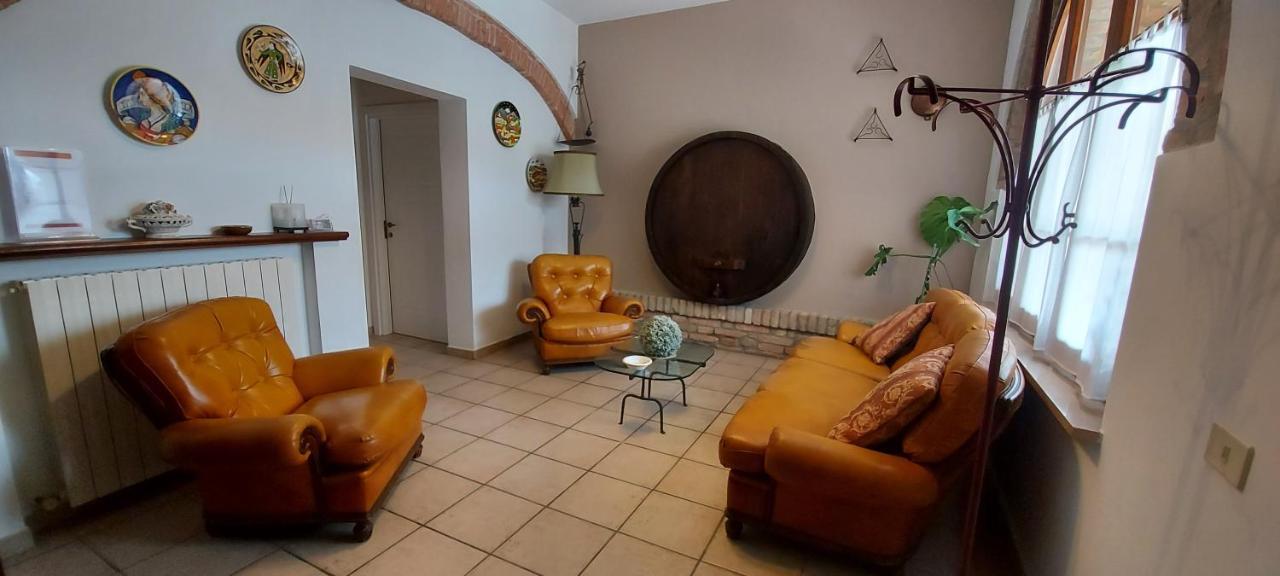 Agriturismo Il Colle Siena Luaran gambar