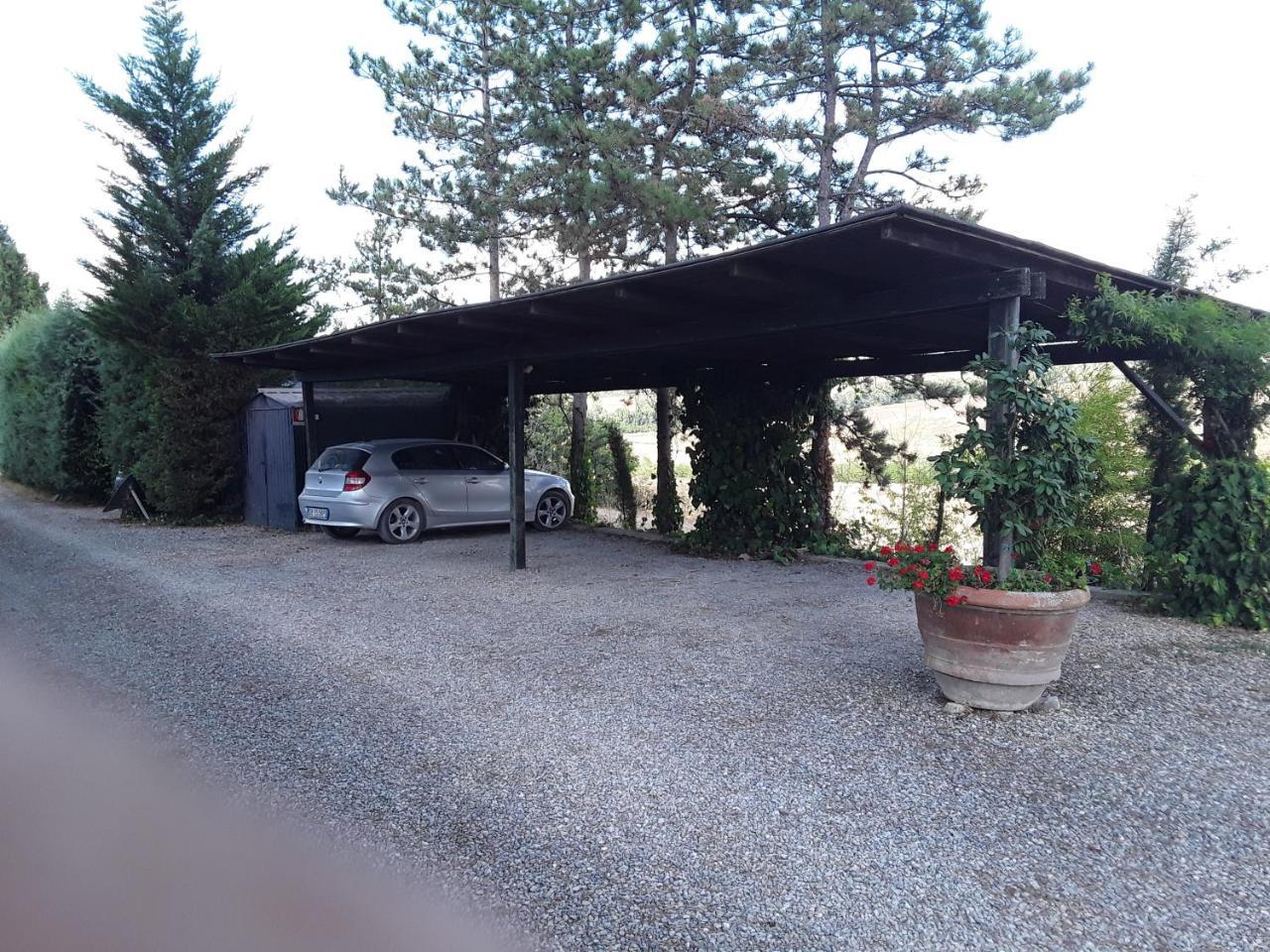 Agriturismo Il Colle Siena Luaran gambar